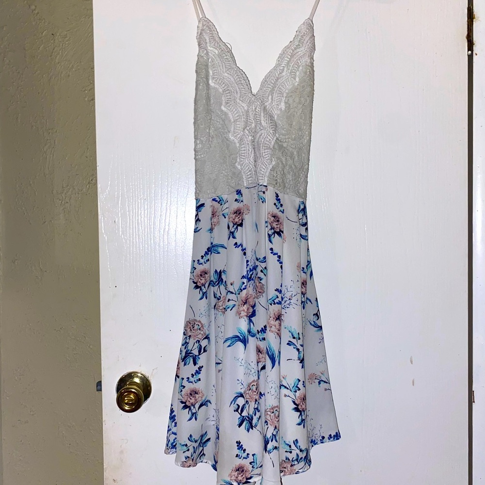 Floral criss cross dress